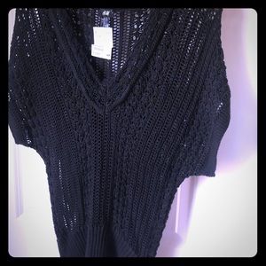 2/$15 H&M Long Black Sleeveless Sweater